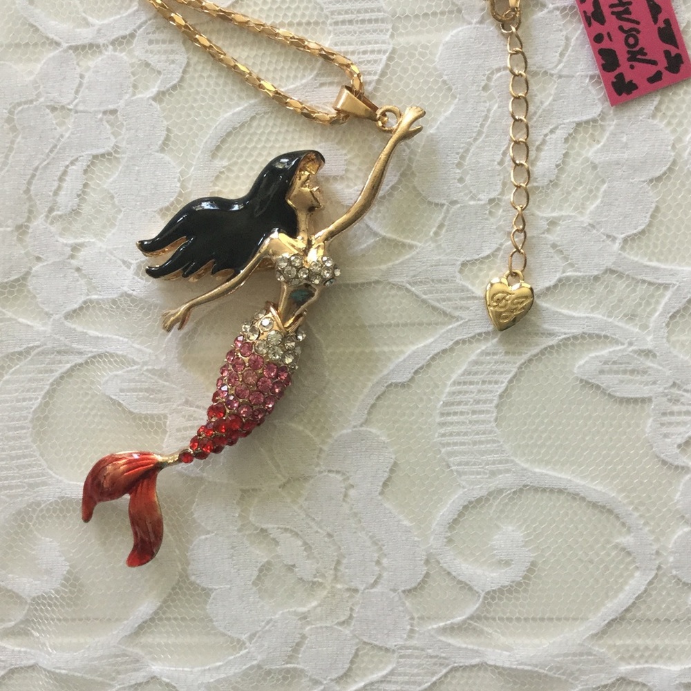 COPY - Betsey Johnson Inspired mermaid long chain NWT
